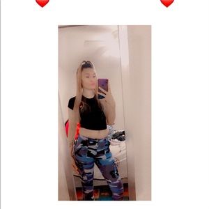 Meet your Posher, Annie